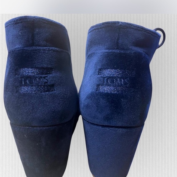 Toms Dark Blue crushed velvet Women's Wedge booties rich velvet witch booties - Picture 3 of 5